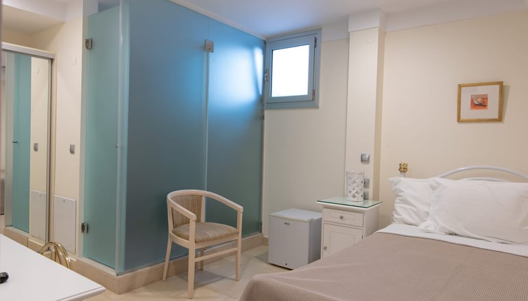 Almiriki Hotel Apartments - Λιθί, Χίος