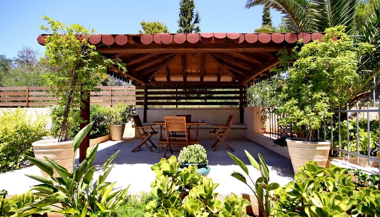 Aloe Luxury Apartments & Suites