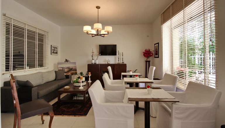 Aloe Luxury Apartments & Suites