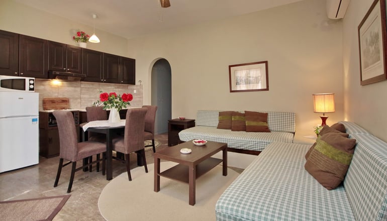 Aloe Luxury Apartments & Suites