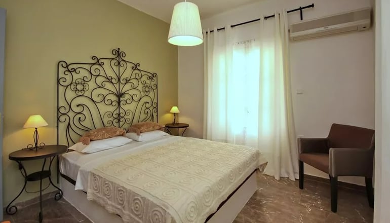 Aloe Luxury Apartments & Suites