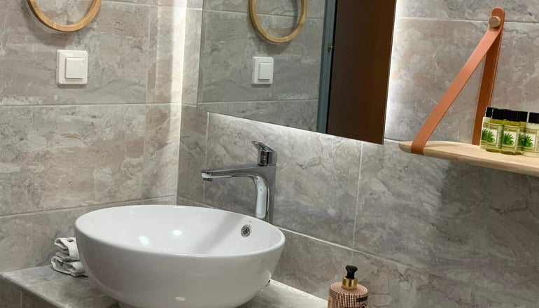 Aloe Luxury Apartments & Suites