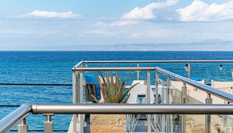 Alpha Luxury Suites - Πευκοχώρι, Χαλκιδική