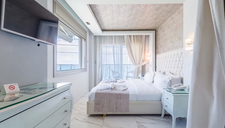 Alpha Luxury Suites - Πευκοχώρι, Χαλκιδική