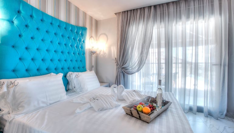 Alpha Luxury Suites - Πευκοχώρι, Χαλκιδική