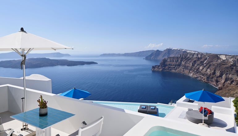5* Alti Suites Santorini