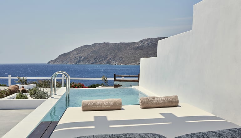 5* Alti Suites Santorini
