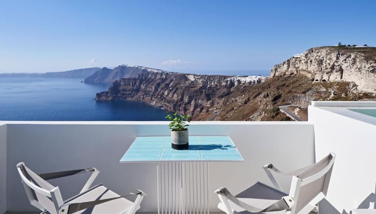 5* Alti Suites Santorini