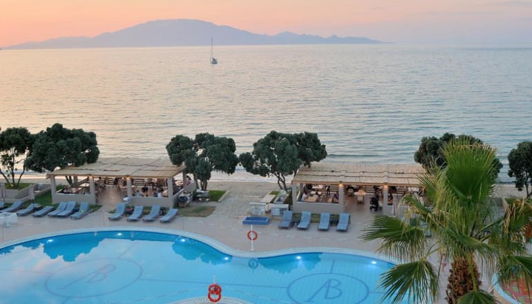 Alykanas Beach  Grand Hotel