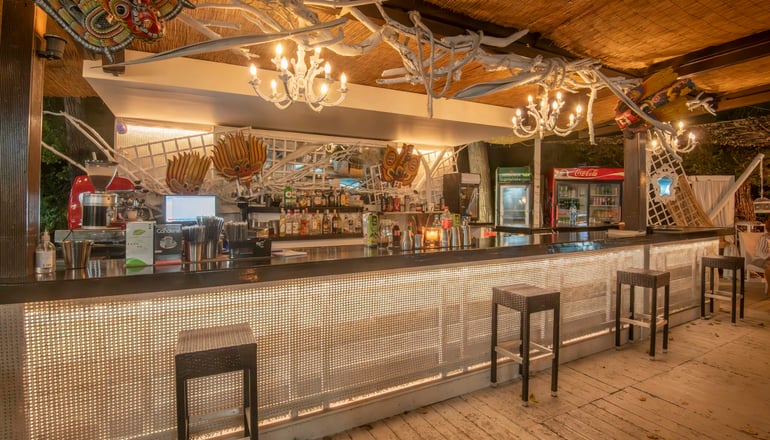 Amalias Hotel - Κουρούτα, Αμαλιάδα