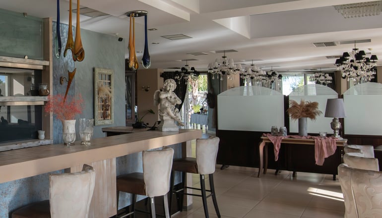 Amalias Hotel - Κουρούτα, Αμαλιάδα