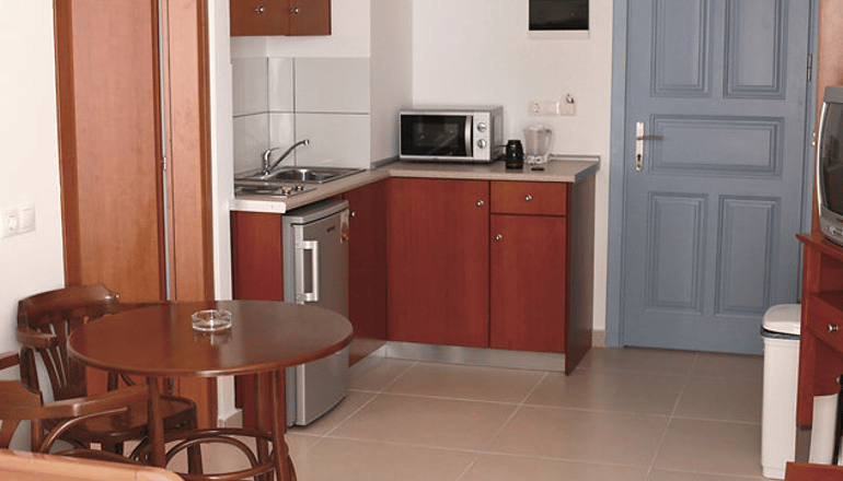 Anastasia Hotel & Apartments