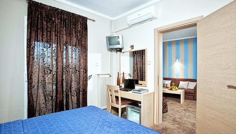 Anastassiou Hotel