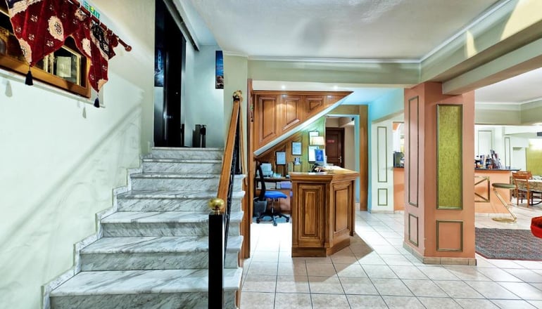 Anastassiou Hotel