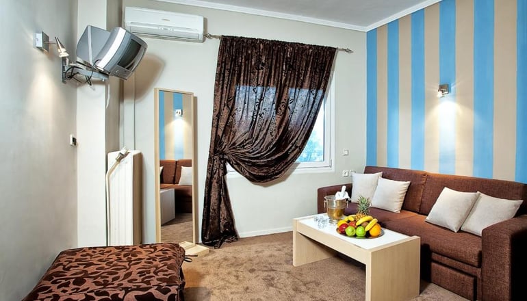 Anastassiou Hotel