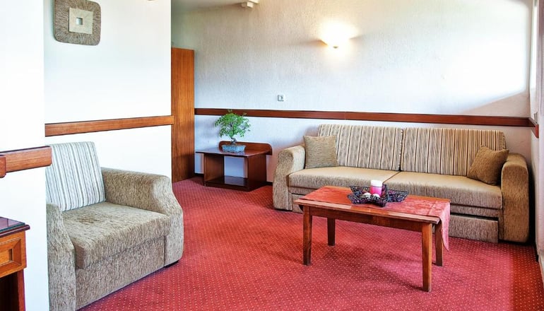 Anastassiou Hotel