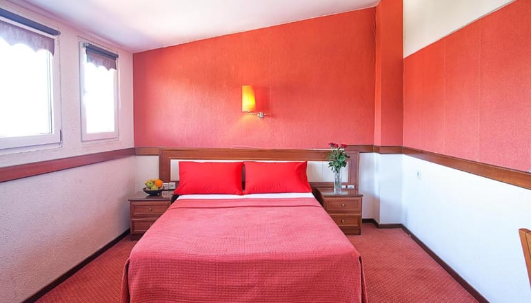 Anastassiou Hotel