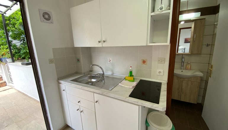 Andromaches Holiday Apartments - Μπενίτσες, Κέρκυρα