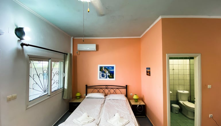 Andromaches Holiday Apartments - Μπενίτσες, Κέρκυρα