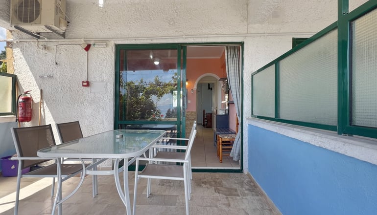 Andromaches Holiday Apartments - Μπενίτσες, Κέρκυρα