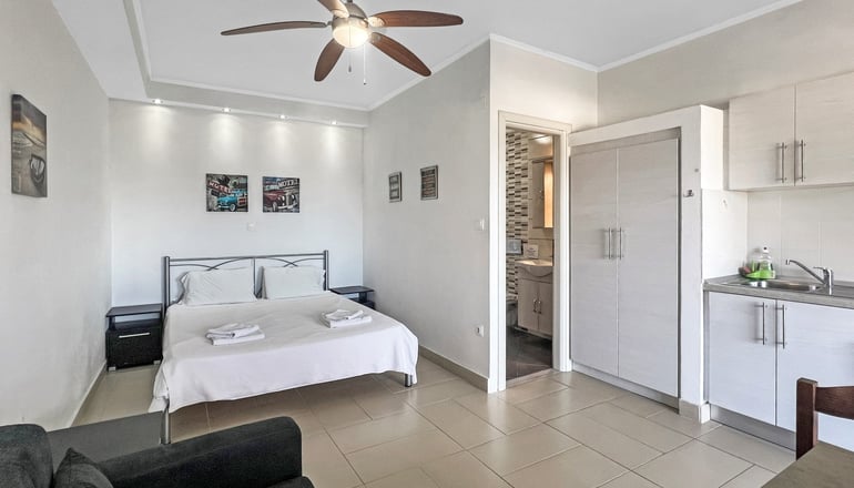 Andromaches Holiday Apartments - Μπενίτσες, Κέρκυρα