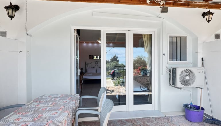 Andromaches Holiday Apartments - Μπενίτσες, Κέρκυρα