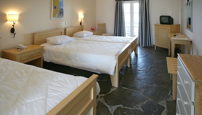 Andros Holiday Hotel - Γαύριο, Άνδρος