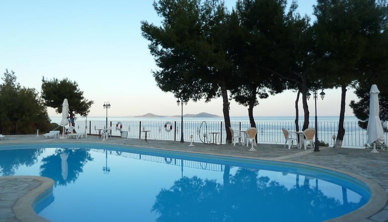 Milia Bay Hotel & Apartment