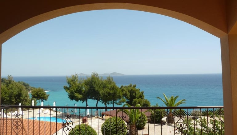 Milia Bay Hotel & Apartment