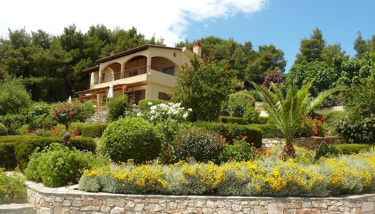 Milia Bay Hotel & Apartment
