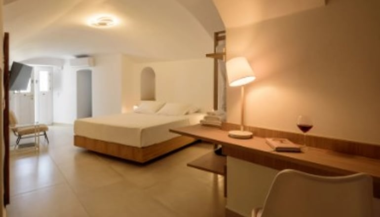 Anemos Family Suites - Φηρά, Σαντορίνη