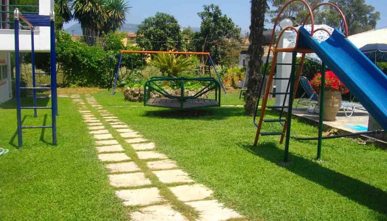 Angela Hotel & Apartments