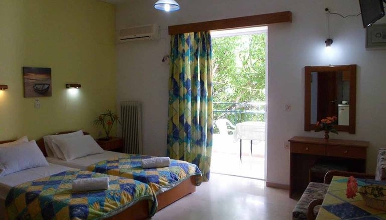 Angela Hotel & Apartments