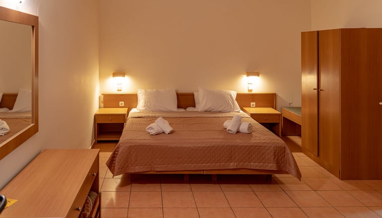 Angela Studios & Apartments Rhodes - Πεύκοι, Ρόδος