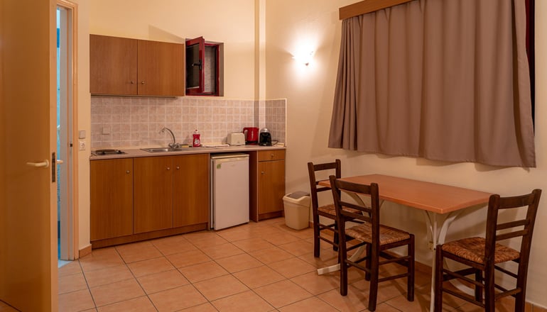 Angela Studios & Apartments Rhodes - Πεύκοι, Ρόδος