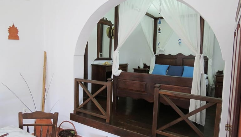 Anna Traditional Apartments - Καμάρι, Σαντορίνη