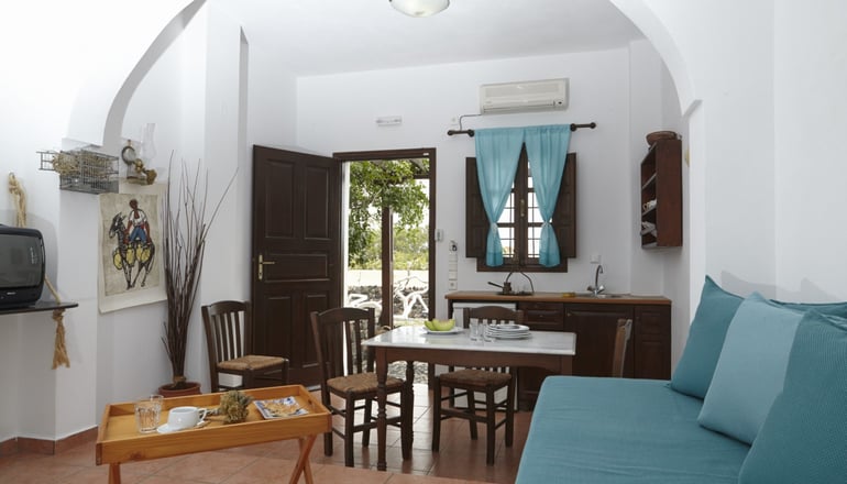 Anna Traditional Apartments Santorini