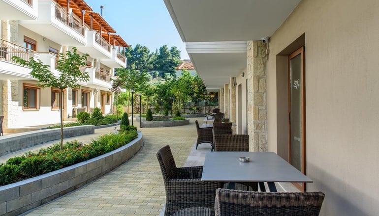 Apanemia by Flegra Hotels