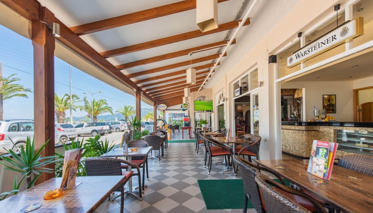 Aphrodite Beachfront Hotel