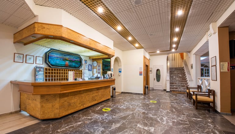 Aphrodite Beachfront Hotel