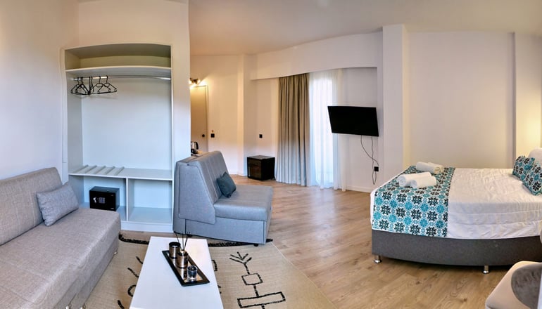 Aquamare Molyvos Hotel - Εφταλού, Λέσβος