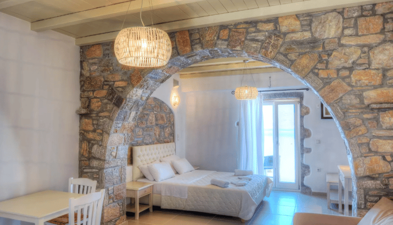 Aquapetra Hotel - Αμοργός