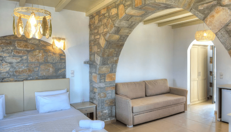 Aquapetra Hotel - Αμοργός
