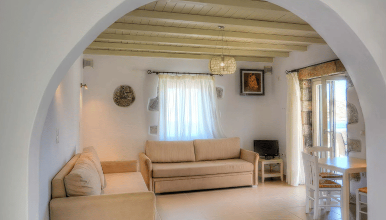 Aquapetra Hotel - Αμοργός