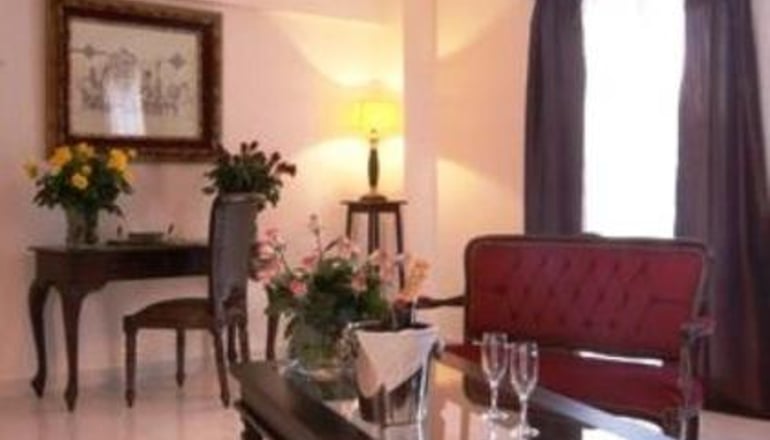 Arcadia Suites & Spa