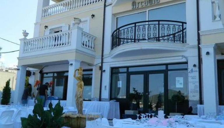 Arcadia Suites & Spa