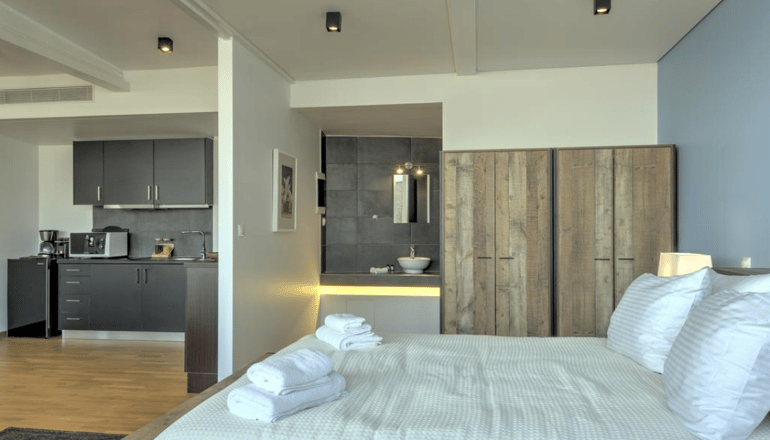 Acropolis Suites Troulanda