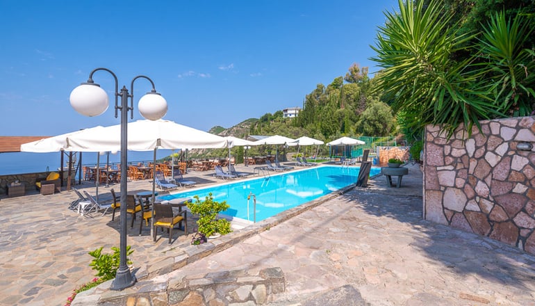 Arilla Beach Hotel