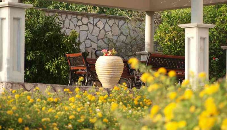 Aristotelis Apartments