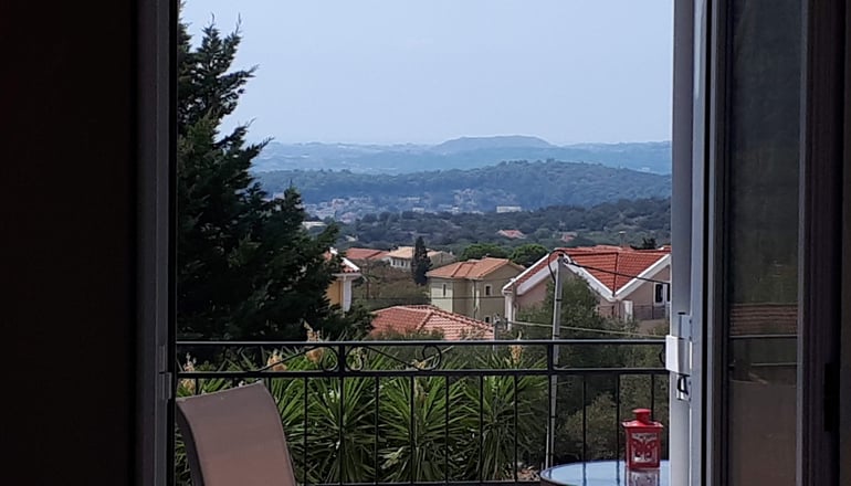 Aristotelis Apartments
